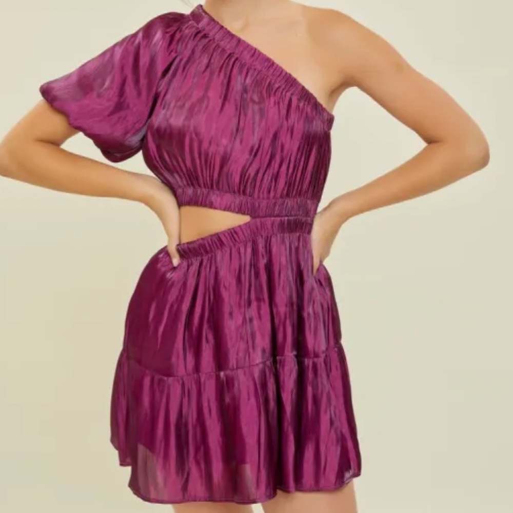 One-Shoulder Magenta Cutout Mini Dress